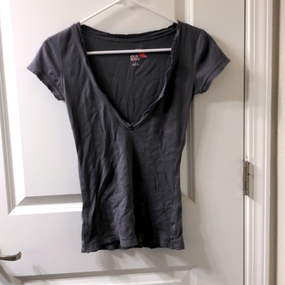 Super V-Neck Grunge Gray 🩶 Short Sleeve T-Shirt Women's Small VTG Y2K Old Navy